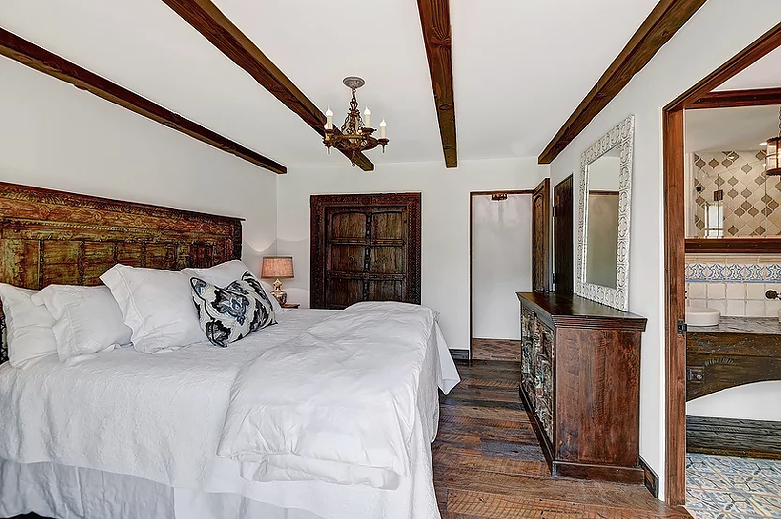 Vista House - Image 23